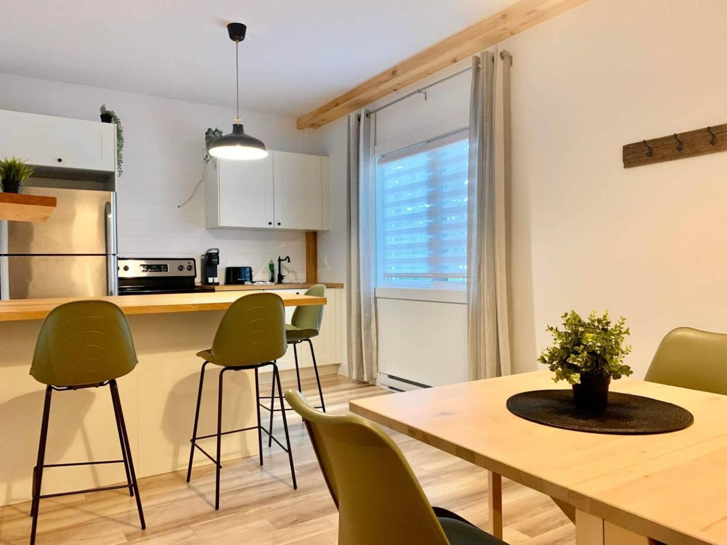 Condos St-Come - Bohemien, Au Coeur Des Activites Saint Come Eksteriør billede